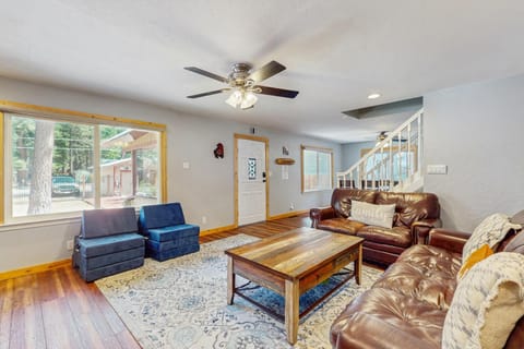 Tata Cabin Cabin in South Lake Tahoe