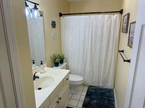 Royale Relaxation at Pointe Royale Apartment in Branson