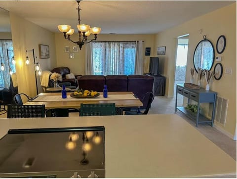 Royale Relaxation at Pointe Royale Apartment in Branson