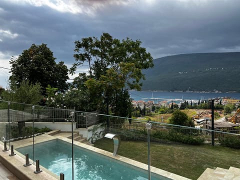 Modern 4BR & 3BR Villa with Pool, Near Portonovi Villa in Kotor Municipality