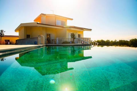 Property building, Pool view, Swimming pool