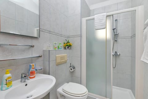 Guest house Villa Ana Apartment in Baška Voda