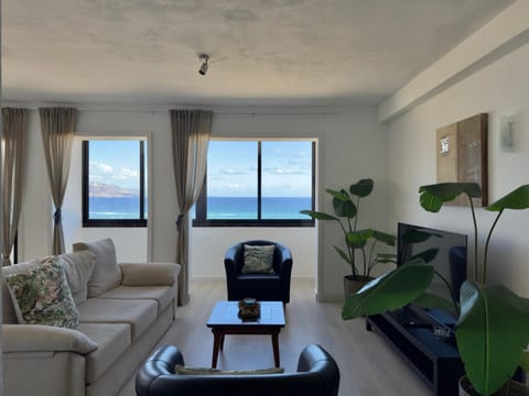 TV and multimedia, Living room, Sea view