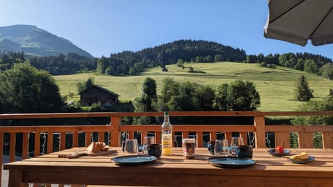 Mountain view, Breakfast