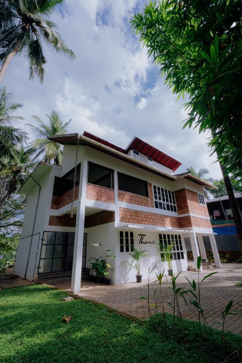 Property building, Day, Garden, Garden view