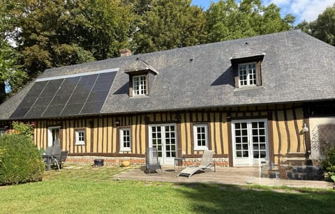 Property building, Garden