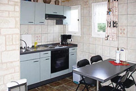Kitchen or kitchenette, Other