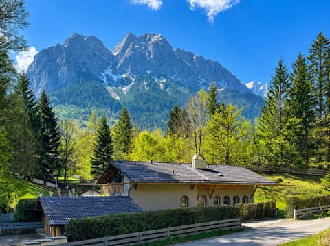 Property building, Natural landscape, Mountain view
