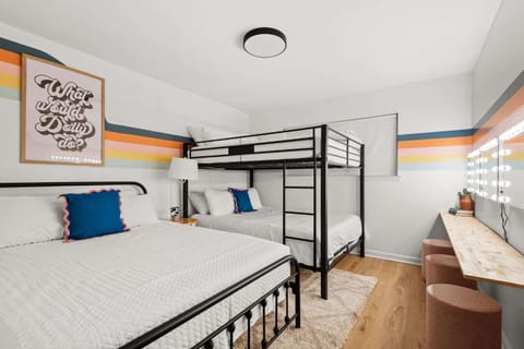 Bed, Photo of the whole room, Bedroom, bunk bed