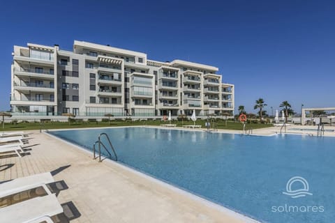 Property building, Pool view, Swimming pool, sunbed