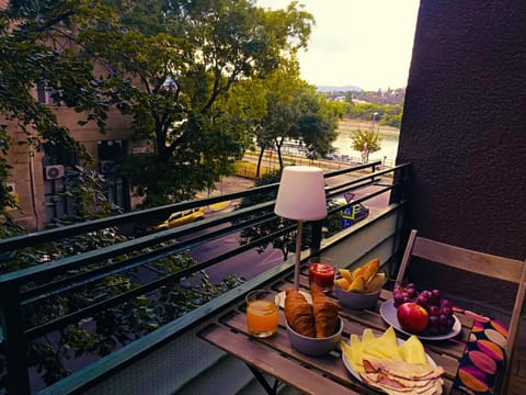 View (from property/room), Balcony/Terrace