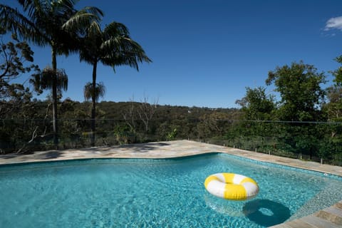 Day, Natural landscape, Pool view, Swimming pool, sunbed