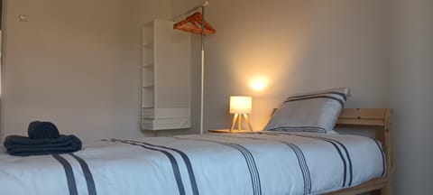 Bed, Bedroom, towels, wardrobe