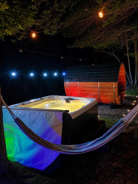 Night, Natural landscape, Hot Tub, Hot Tub, Steam room