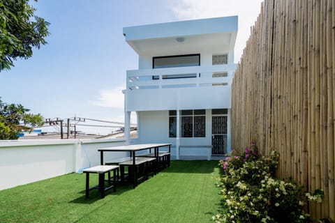 Garden, Balcony/Terrace