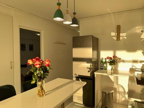 Stylish Cape Town Retreat Near V&A Waterfront Apartment in Cape Town