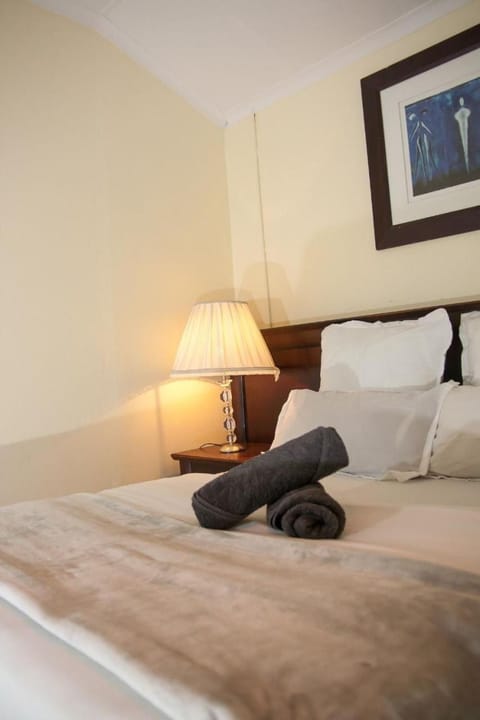 Harmony Lodge Bed and Breakfast in Cape Town