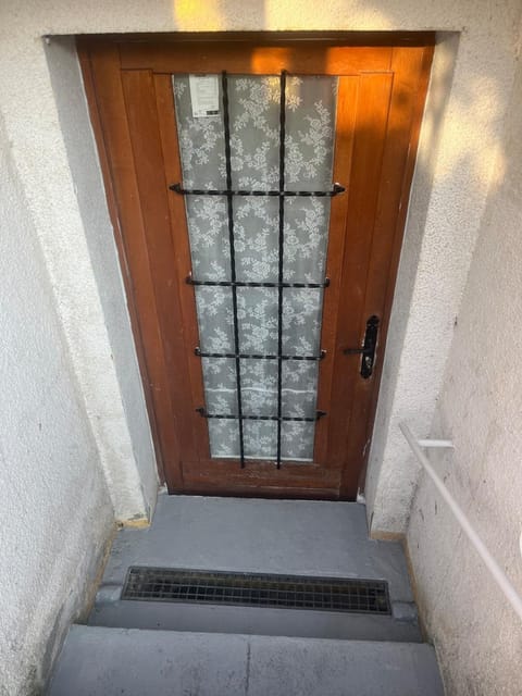 Studios privatifs avec vue sur Jardin Apartment in Île-de-France