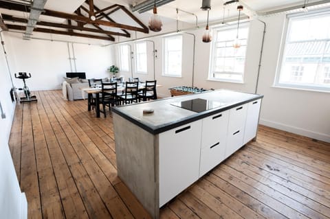 Living room, Dining area, kitchen