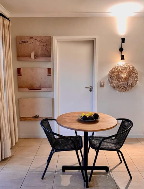 Treetops Studio Apartment in Cape Town