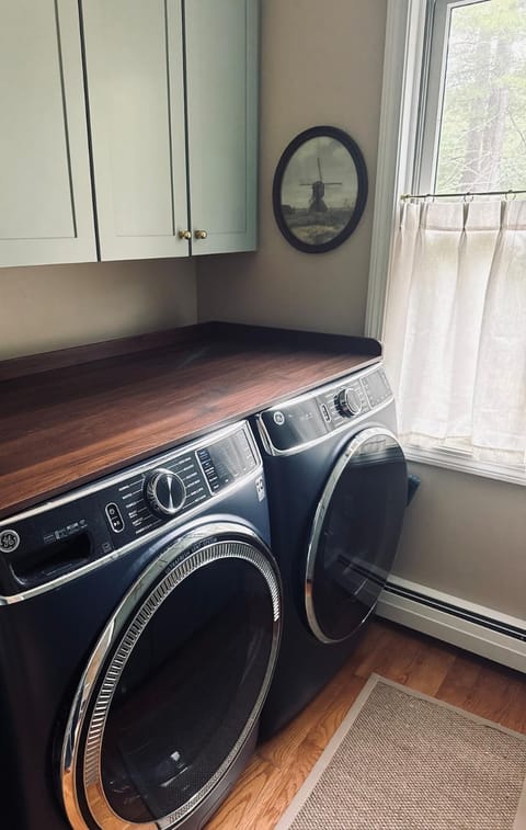 Hawkins Point House in Center Harbor