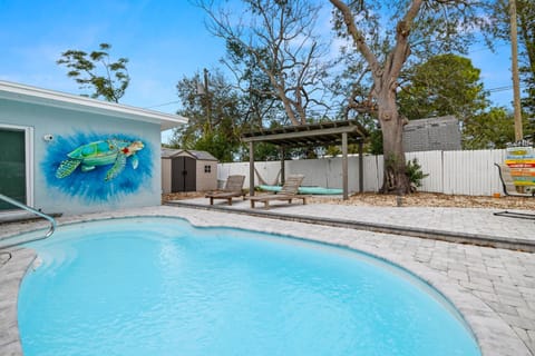 Turtle Cove House in Seminole