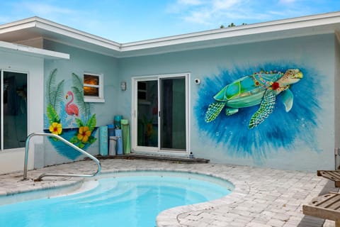 Turtle Cove House in Seminole