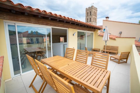 View (from property/room), Balcony/Terrace