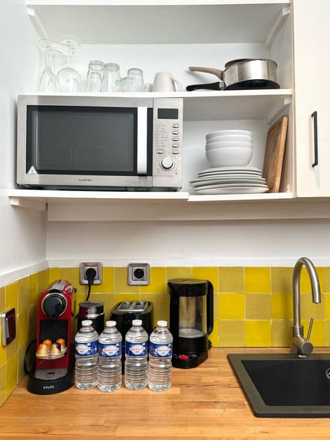 Charming Studio Heart of historic Paris Le Marais Apartment in Paris