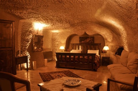 Property building, Bed