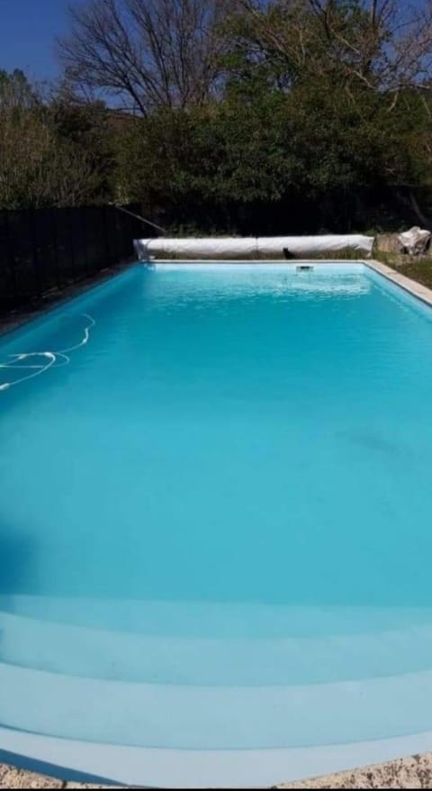 Swimming pool, Swimming pool