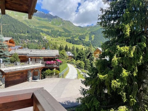 Appartement spacieux idéalement situé Apartment in Riddes