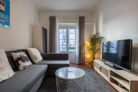 Communal lounge/ TV room, TV and multimedia, Living room, Seating area