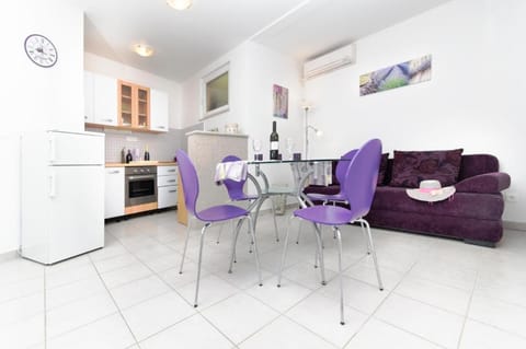 Apartments Jana Apartment in Makarska