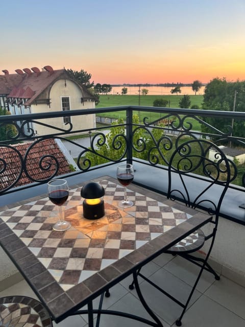 View (from property/room), Balcony/Terrace, Sunset