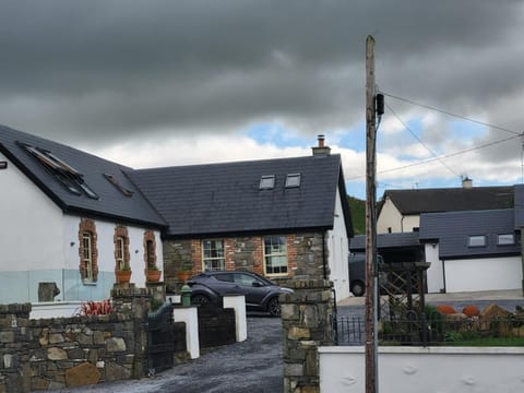 Property building, Street view