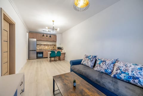Coffee/tea facilities, Kitchen or kitchenette, Living room, Seating area, Dining area, minibar, oven, pet friendly, stove