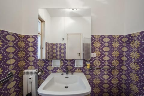 Stunning Portofino Sea View - Free Parking - AC Apartment in Rapallo