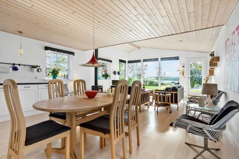 LF14198-Roslev-Bagvejen-2 House in Central Denmark Region