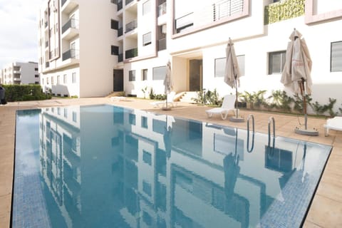 Pool view, Swimming pool