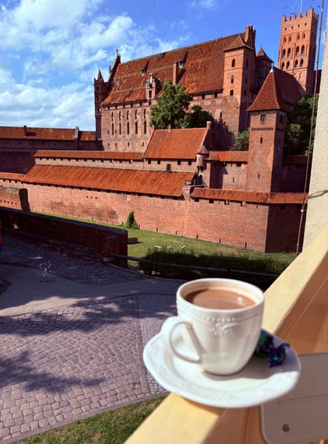 Day, Coffee/tea facilities, Balcony/Terrace, Landmark view