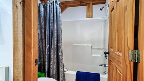 Hillside Hideaway House in Sevierville