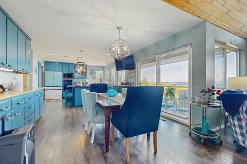 Dream Boat Annie - Entire Home House in Hansville