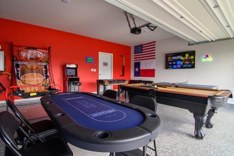 Themed Game Room House 5 bedr near The Woodlands House in The Woodlands