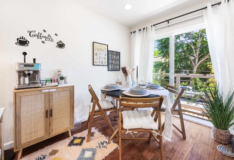 Green Lake 3BR Retreat Rare Large Garage House in Green Lake