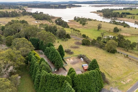 Property building, Garden view, Lake view