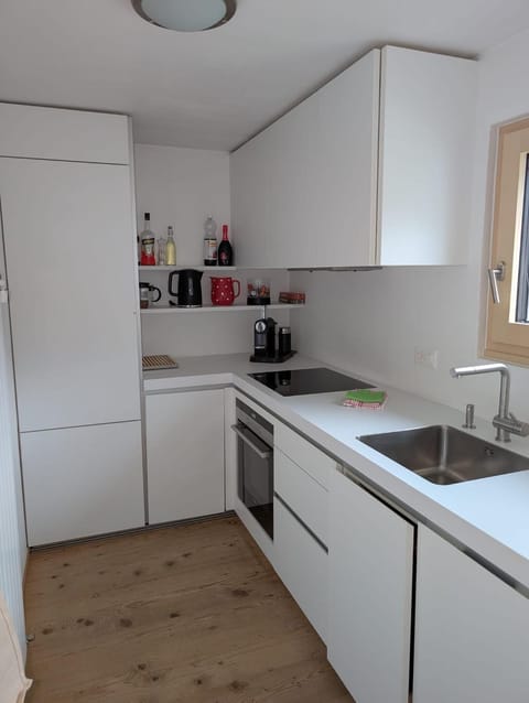 Wunderschöne 3 Zimmerwohnung mit Bergblick in Celerina Apartment in Saint Moritz