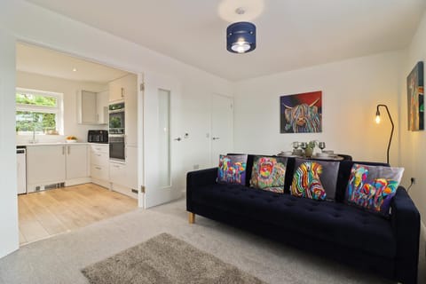 Living room, Dining area, pet friendly