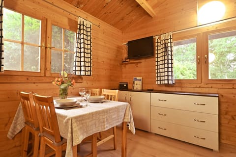 Zacisze Domki Letniskowe Karsibór Świnoujście Nature lodge in Swinoujscie