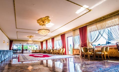 Banquet/Function facilities